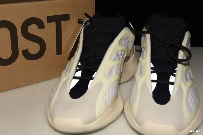 FW4980 Adidas Azael V3 700 Yeezy Boost 0515